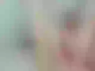 Live sex webcam photo for KenzieDawton #252147063
