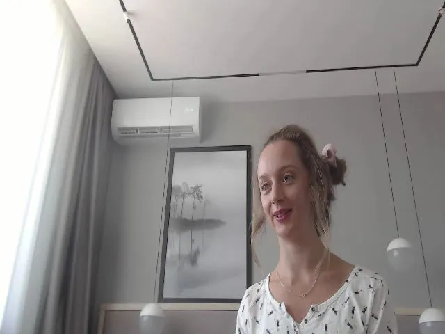 Live sex webcam photo for Innocent_Miss #262024249