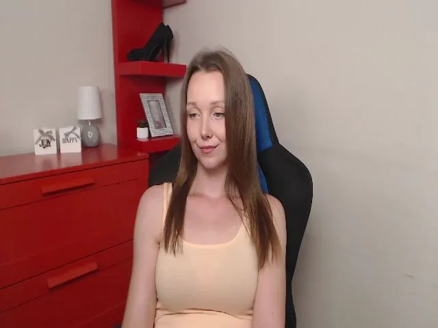 Live sex webcam photo for Little_ZOE #254453808