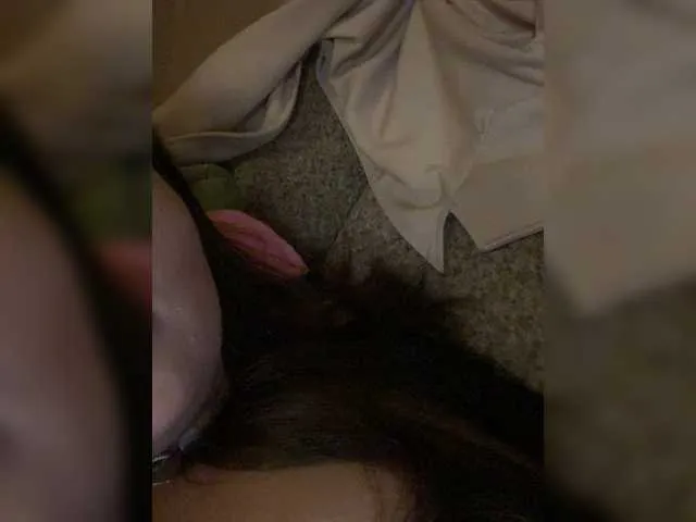 Live sex webcam photo for Anny-bb #262860572