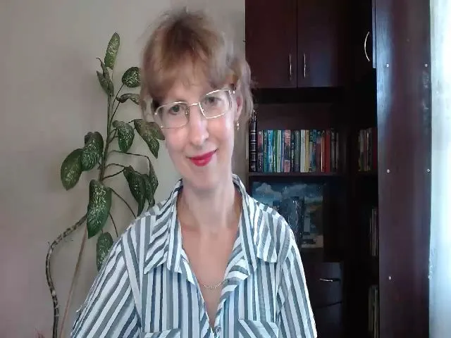 Live sex webcam photo for Superledystar #263723492