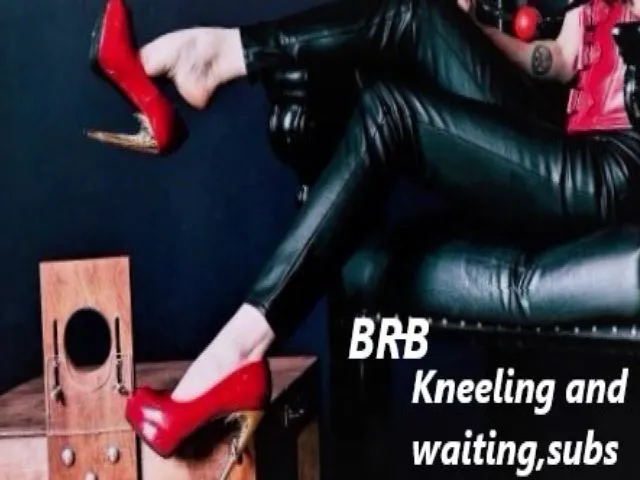 Live sex webcam photo for PetiteVenusX #258654363