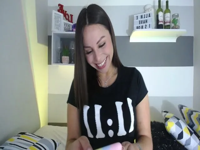 Live sex webcam photo for SUSYBALE #264264812