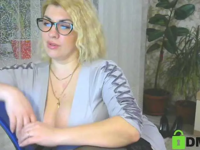 Live sex webcam photo for rosewind8 #241364565