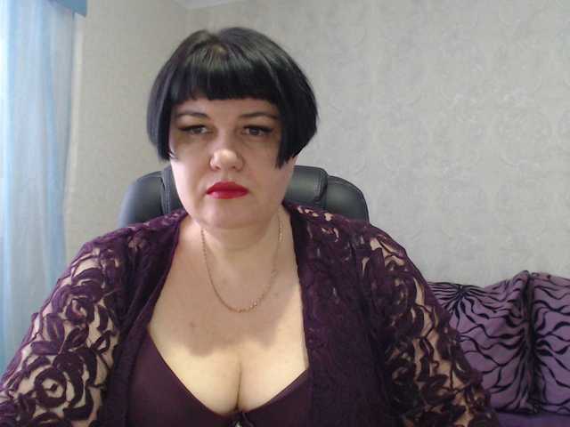 Live sex webcam photo for LadyDina #241087699