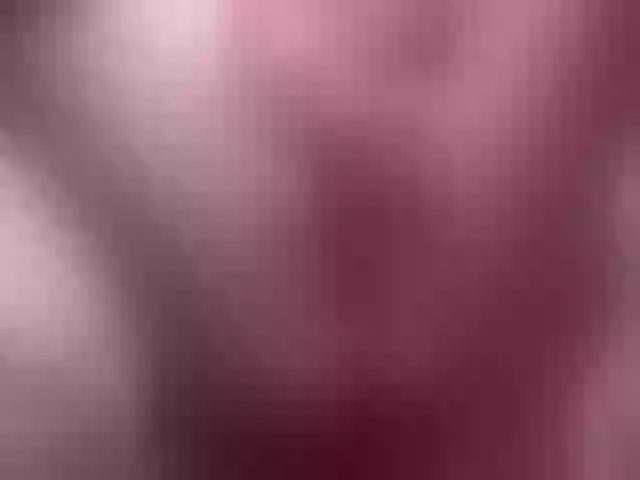 Live sex webcam photo for SquirtQeen33 #258143003