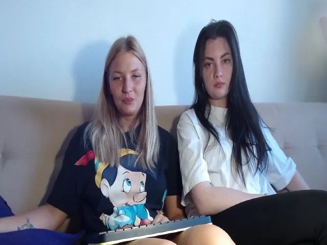 Live sex webcam photo for UrBlack_Kitty #253319094