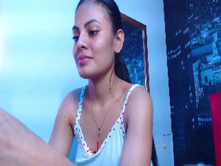 Live sex webcam photo for Haily_scot #251917876