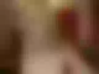 Live sex webcam photo for WildestKitten #252258131