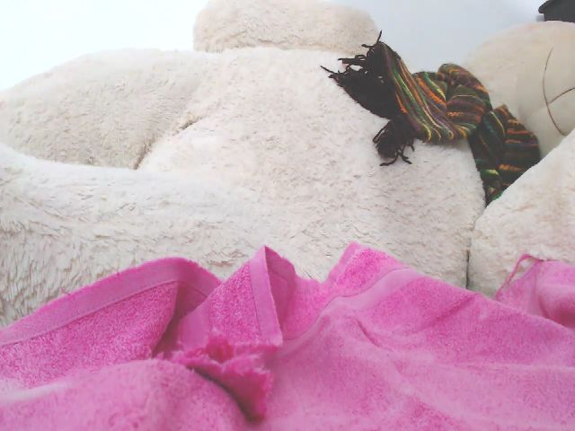 Live sex webcam photo for DIANA_STEVEN #263569717