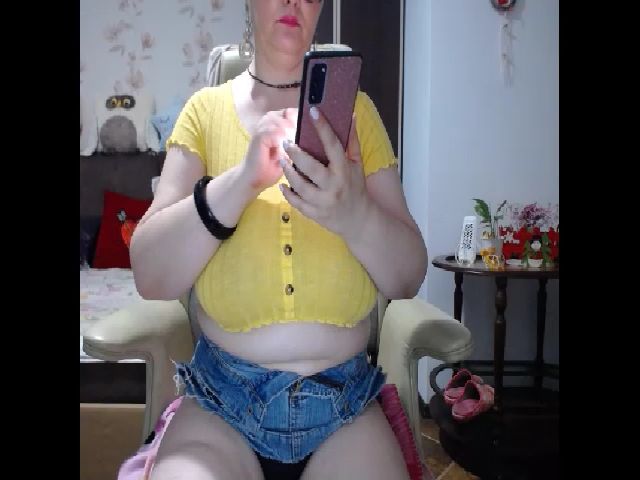 Live sex webcam photo for Mary_x_ #260553597
