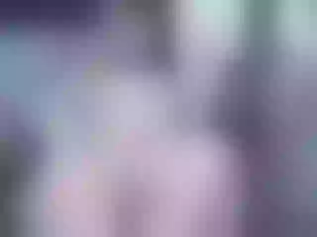 Live sex webcam photo for CarolineJames #258607329