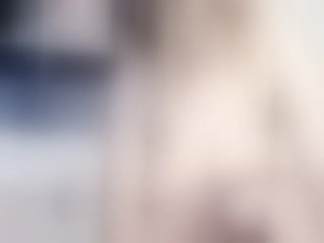 Live sex webcam photo for MissLilie #264625794
