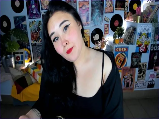 Live sex webcam photo for EsmiraWaild #259944508