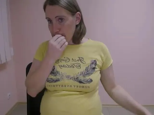 Live sex webcam photo for ChloePlay #254619767