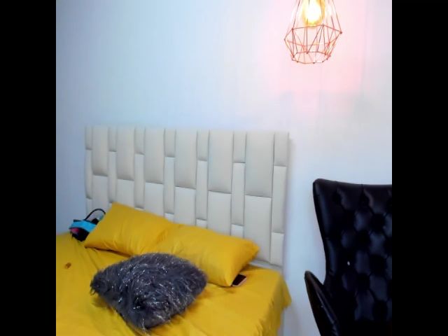 Live sex webcam photo for Kassandra_bbw #262083082