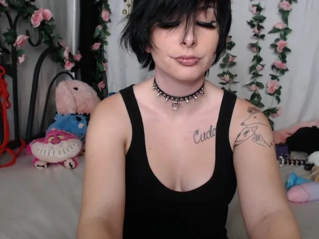 Live sex webcam photo for GalaxyFox #256093078