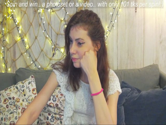 Live sex webcam photo for MissAracely #265532430