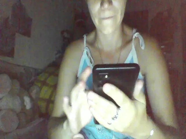 Live sex webcam photo for ElssaJohnson #263929926