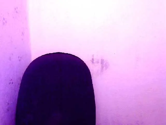 Live sex webcam photo for kayribbons #241299186