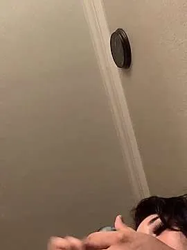 Live sex webcam photo for roxiieboo #244603972