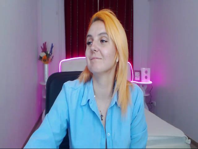 Live sex webcam photo for Polly_Green #260683936