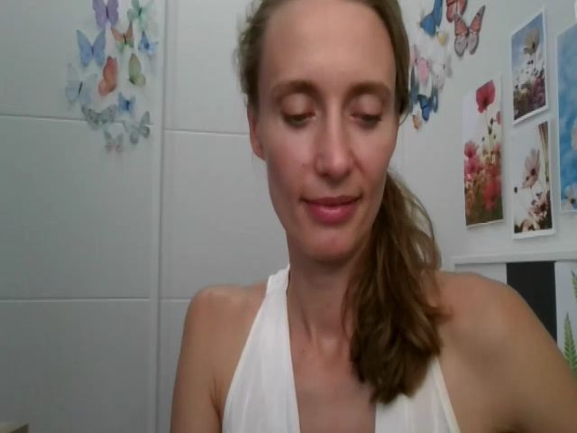 Live sex webcam photo for CelesteTasty #262745006