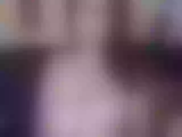 Live sex webcam photo for funsize_ #258300675