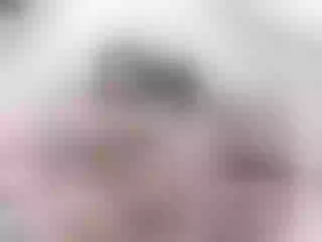 Live sex webcam photo for lilyhung50 #253249703