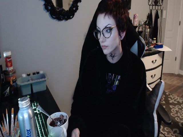 Live sex webcam photo for Painbaby #259701587