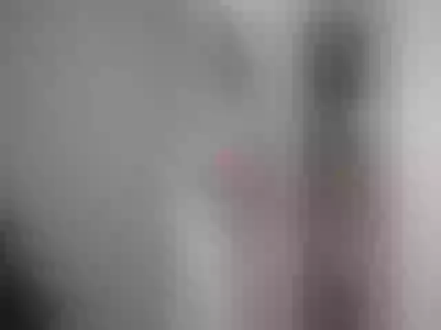 Live sex webcam photo for OnlyLou #261500022