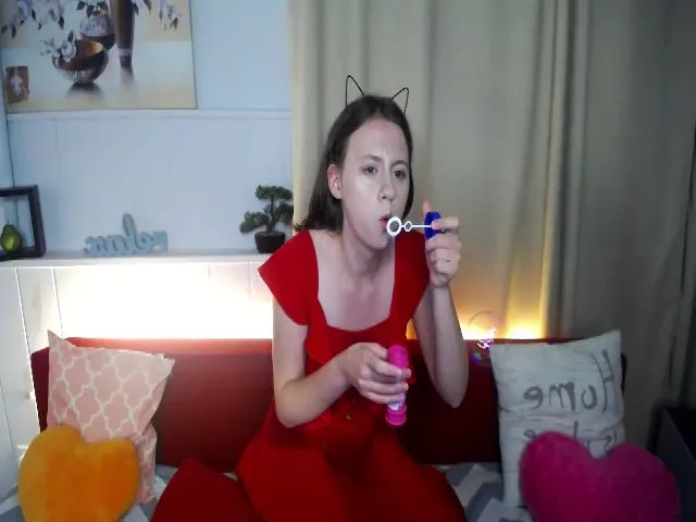 Live sex webcam photo for NicaKitty #264457602