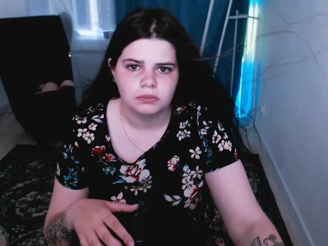 Live sex webcam photo for JoyOnee #249200593