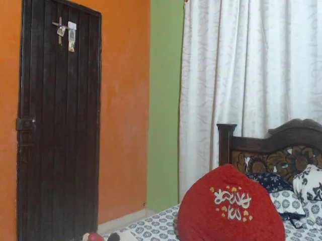 Live sex webcam photo for Mao02 #256618955