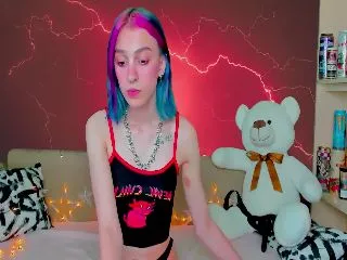 Live sex webcam photo for Virgin_Adara #251775005