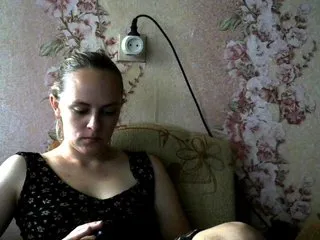 Live sex webcam photo for REPTILIAY #240633280