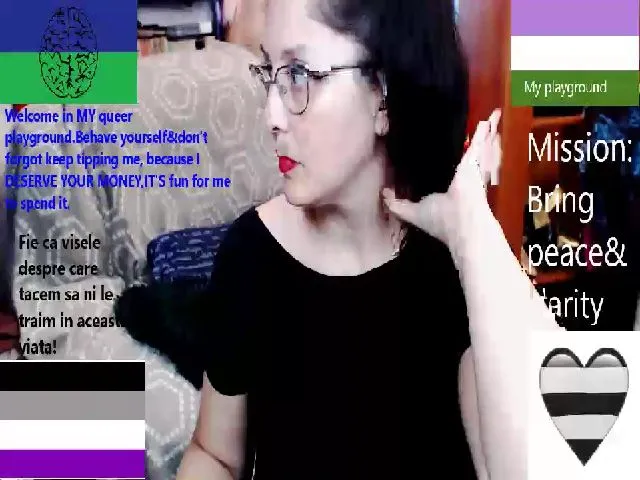 Live sex webcam photo for ImperatrizaS #252867554