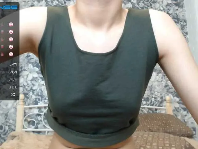 Live sex webcam photo for Himari1 #241110991