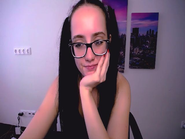 Live sex webcam photo for RebekaJo #263596506