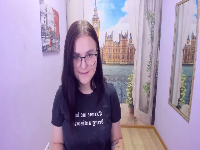 Live sex webcam photo for EvaMild #262310998