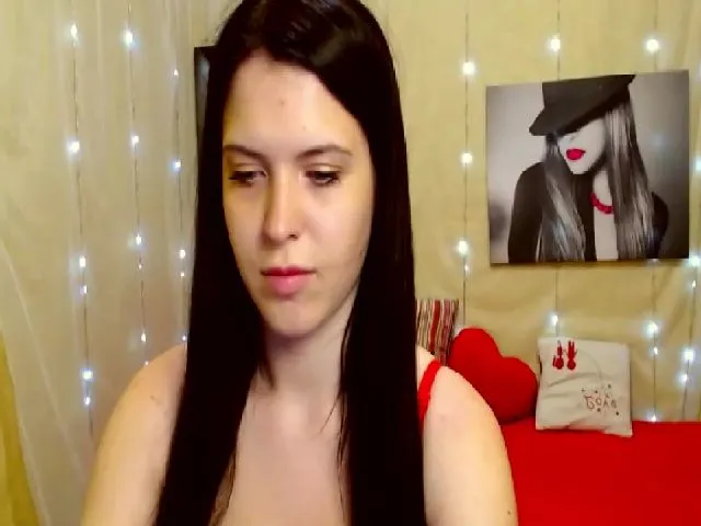 Live sex webcam photo for Antonia_W_ #262312069