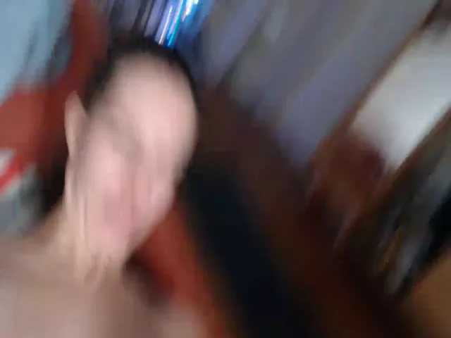 Live sex webcam photo for PetitePinkie #255774358