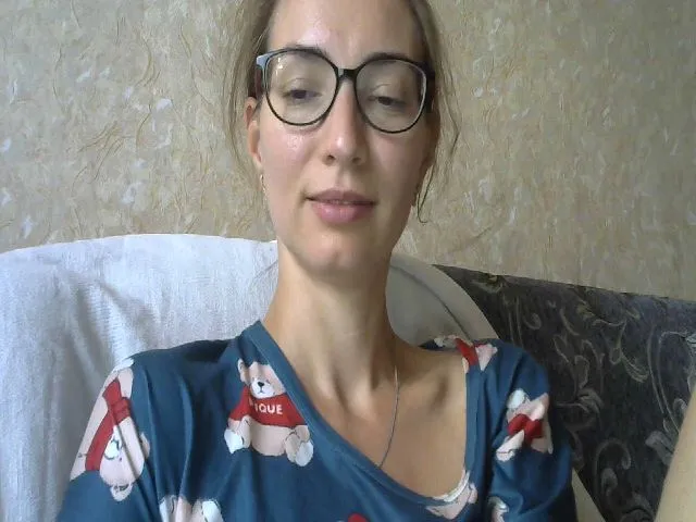 Live sex webcam photo for Ashleyspice #258155392