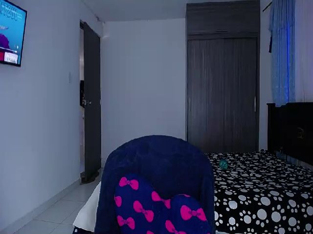 Live sex webcam photo for Jessycutie #261607064