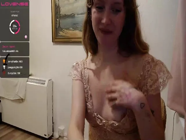 Live sex webcam photo for Lavender_Dove #252650740