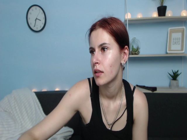 Live sex webcam photo for MollyTravis #263262412
