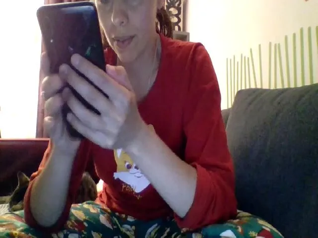 Live sex webcam photo for FoxMoony #256063040