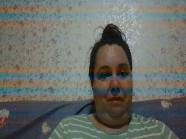 Live sex webcam photo for Clarisse121 #265329635