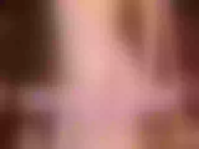 Live sex webcam photo for Angelytaxx #254382819