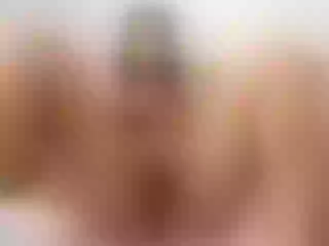 Live sex webcam photo for aihnoa #241379554